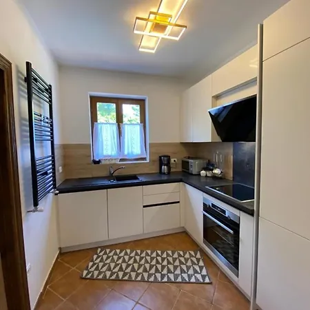 Mit Privatpool Fuer 6 Personen Ca 111 Qm In Medulin, Istrien Suedkueste Von Istrien Holiday home Medulin